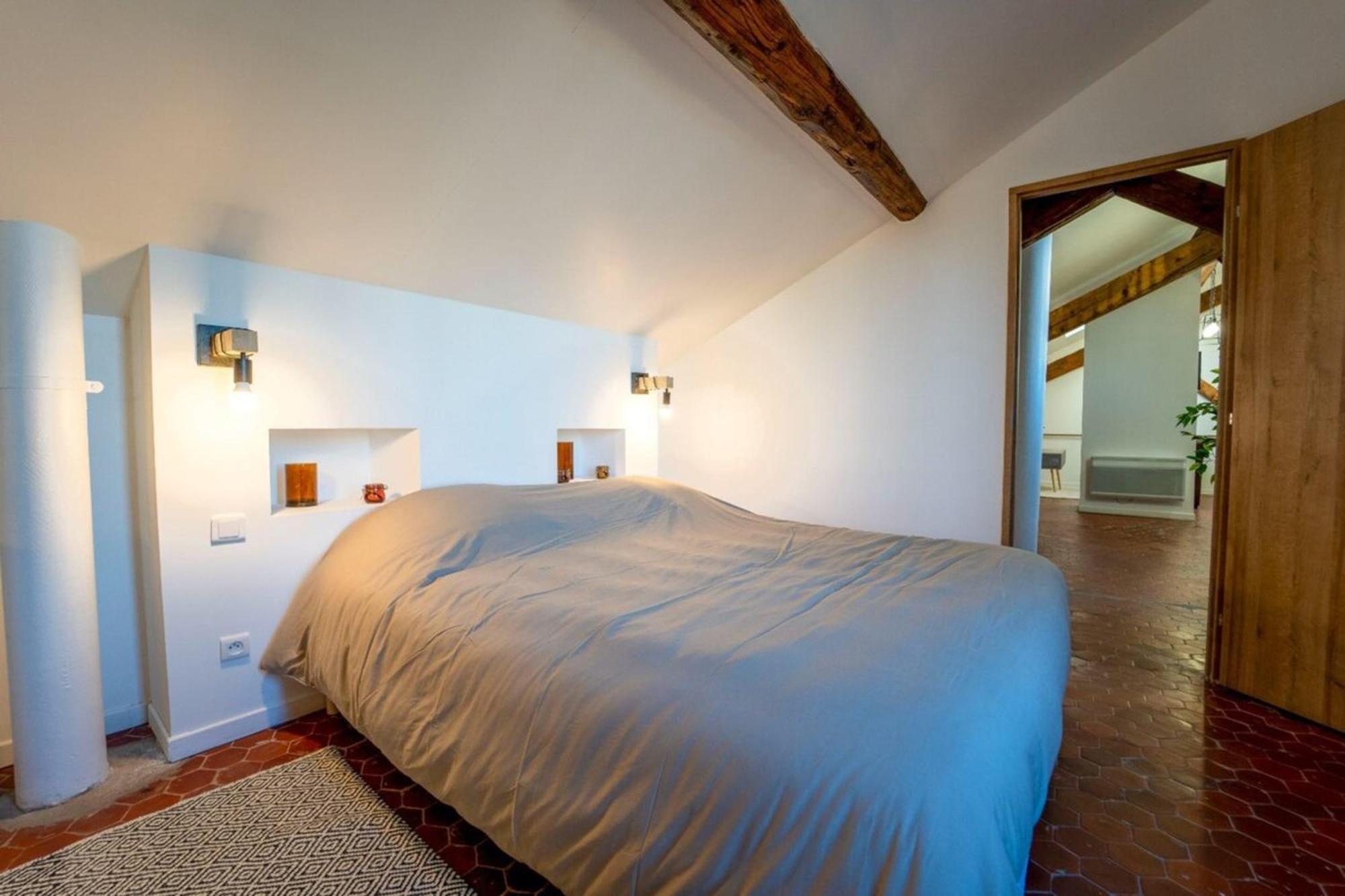 Authentique Studio Hypercentre - Clim - Wifi Apartment Nimes Luaran gambar