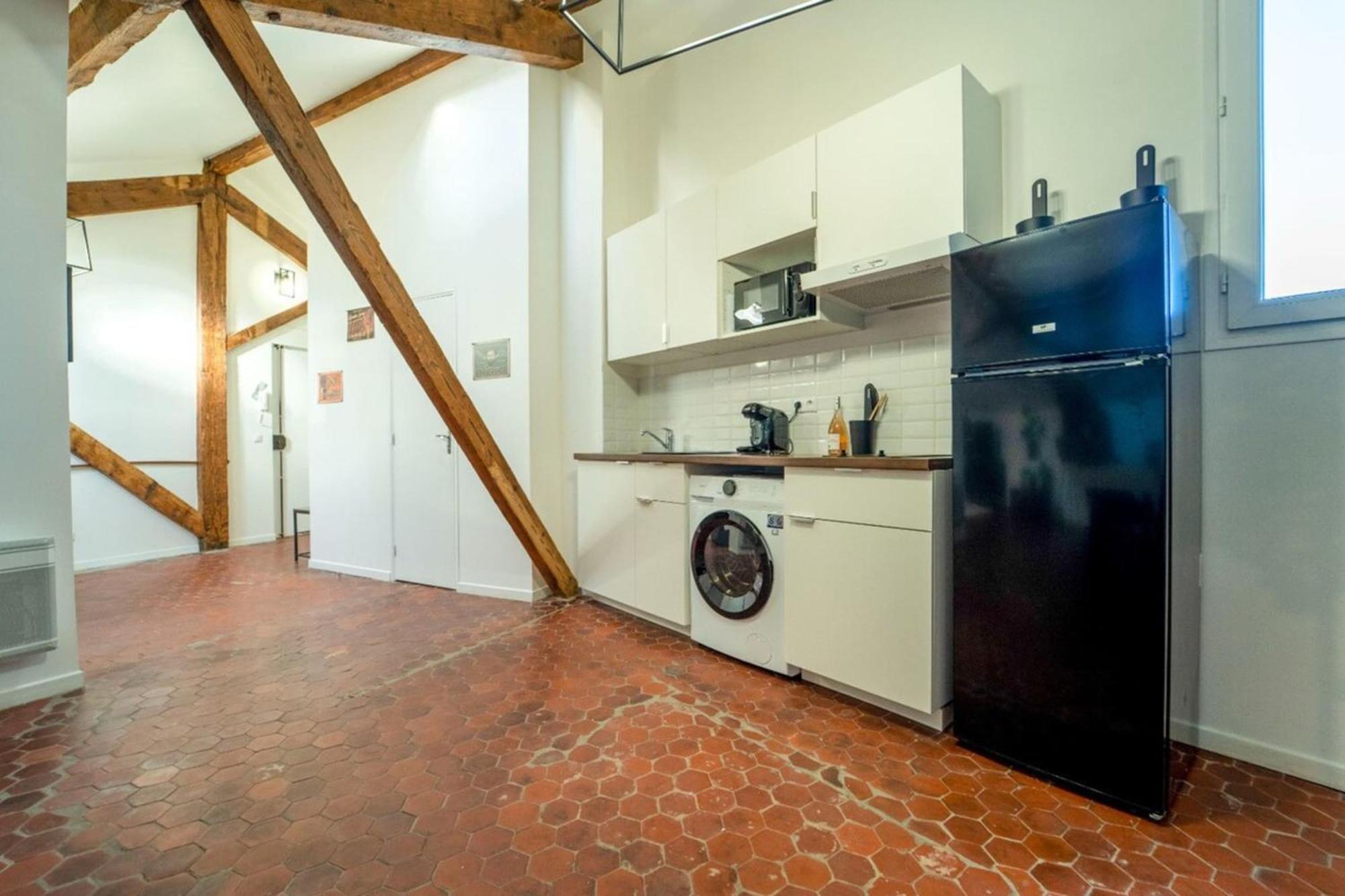 Authentique Studio Hypercentre - Clim - Wifi Apartment Nimes Luaran gambar